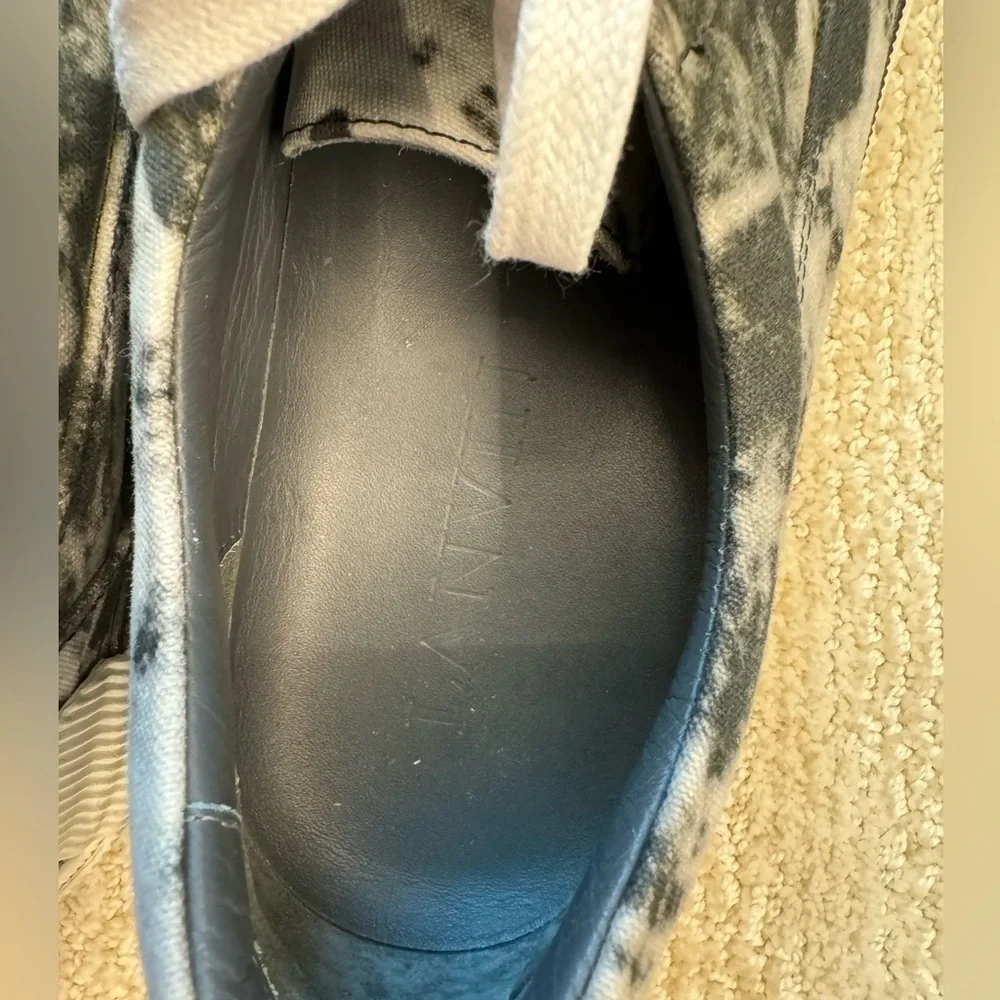 LANVIN Grey Vulcanized Tie Dye shoes Size 9